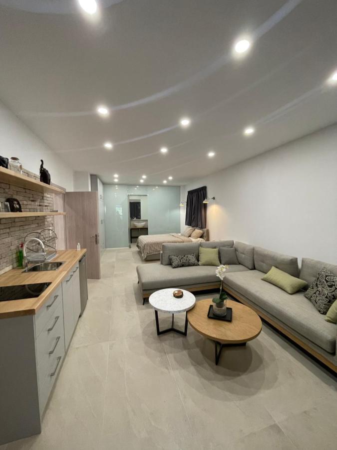Central Luxury Apartment In Paralia Ofryniou Ofrínion Zewnętrze zdjęcie